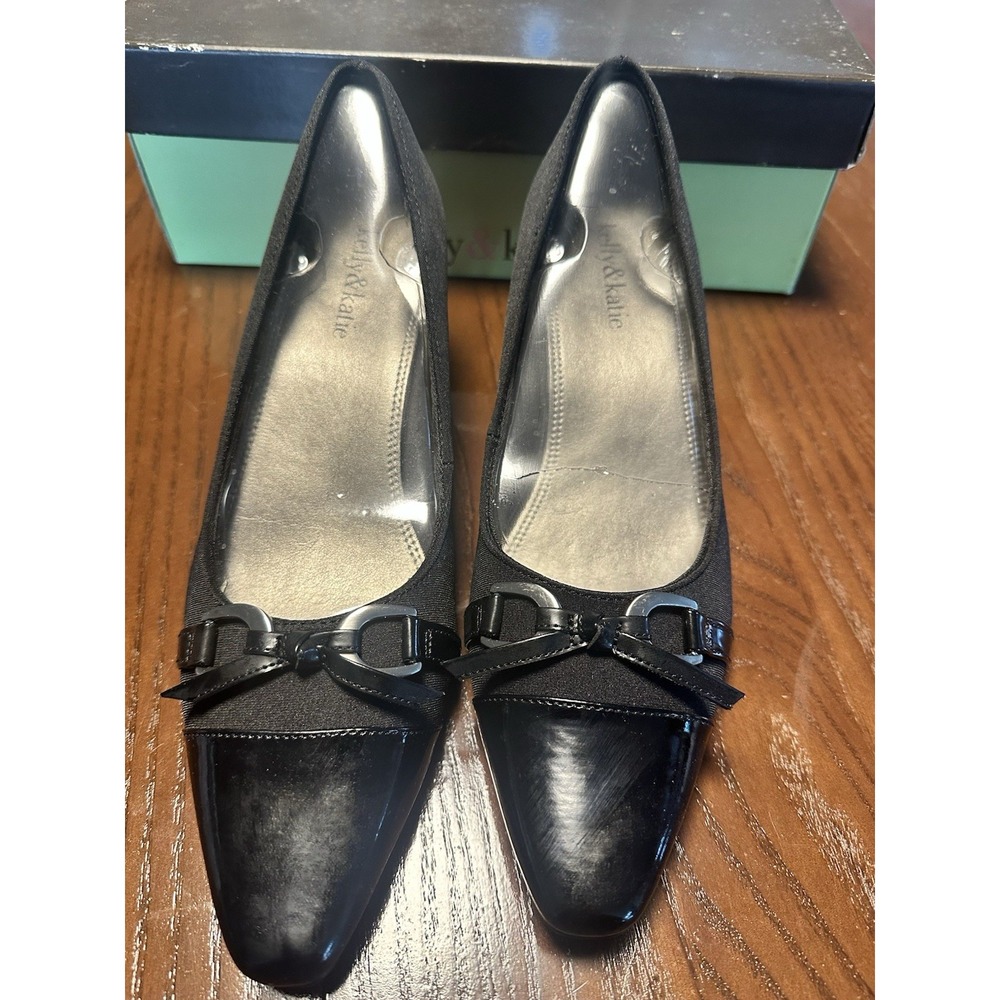 New Kelly & Katie Jennifer Kitten Heels Black‎ Patent Toe US size 8M